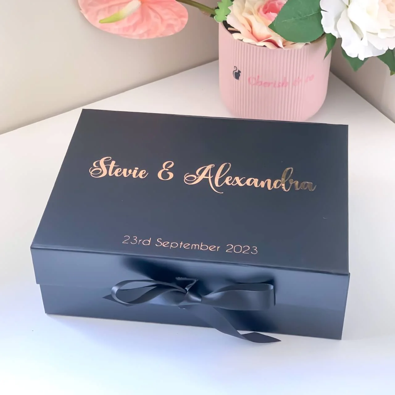 The Ultimate Guide to Buying a Personalised Gift Online